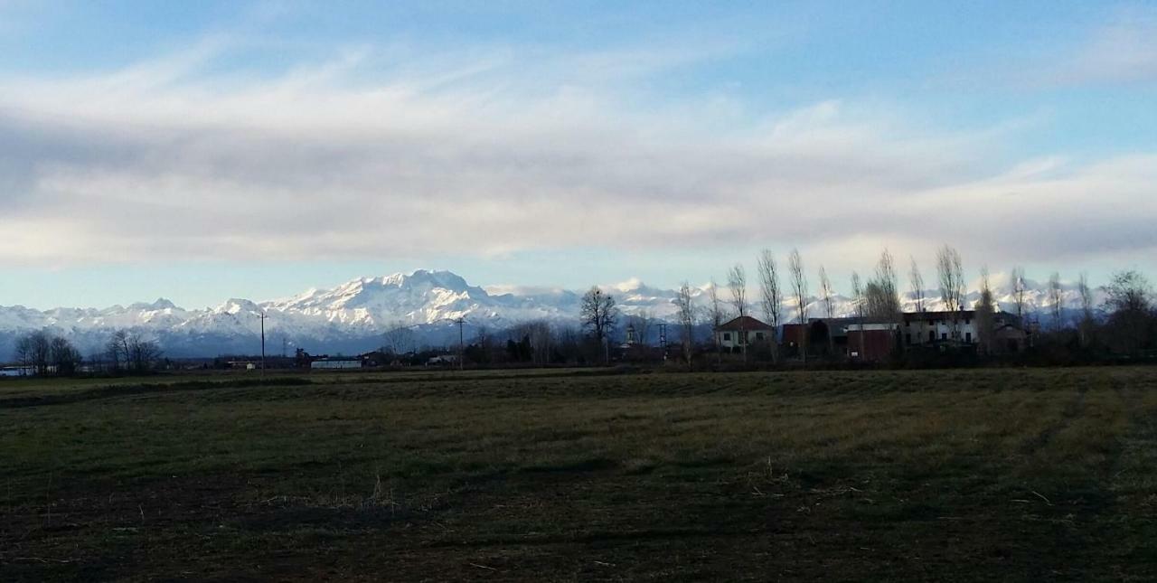 Az.Agr.Cascina Moretta Momo Dış mekan fotoğraf